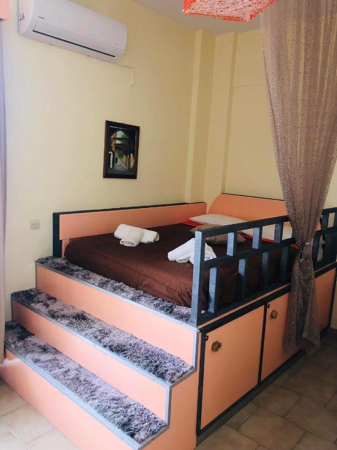Takis Hotel Apartments Ialysos  Buitenkant foto