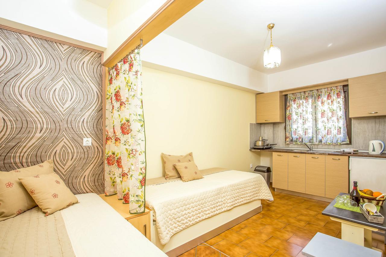 Takis Hotel Apartments Ialysos  Buitenkant foto