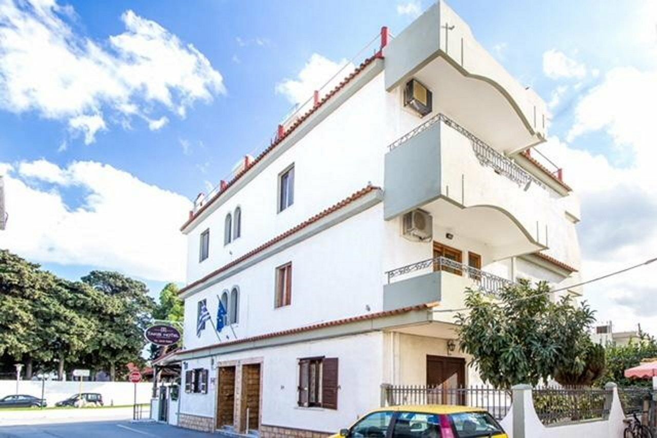 Takis Hotel Apartments Ialysos  Buitenkant foto